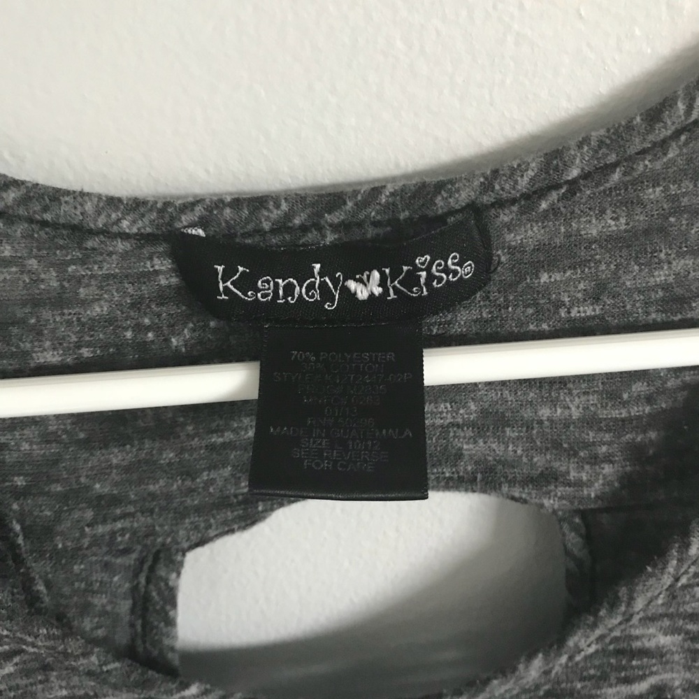 SOLD Kids Grey Tank Top - Picture 4 of 4